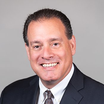 Portrait of Brandon Smith, Co-Director of the Integrated Planning Group at Summit Financial